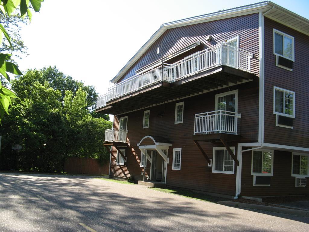 Handys Extended Stay Suites 콜체스터 외부 사진