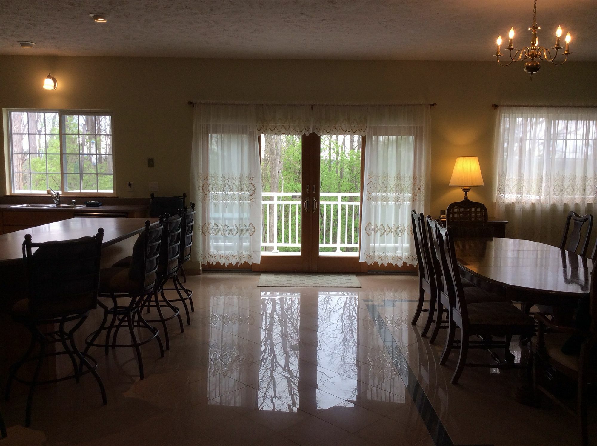 Handys Extended Stay Suites 콜체스터 외부 사진