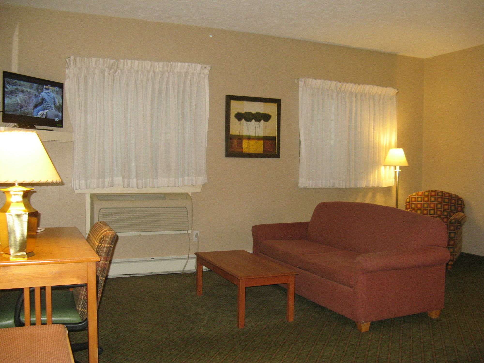 Handys Extended Stay Suites 콜체스터 외부 사진