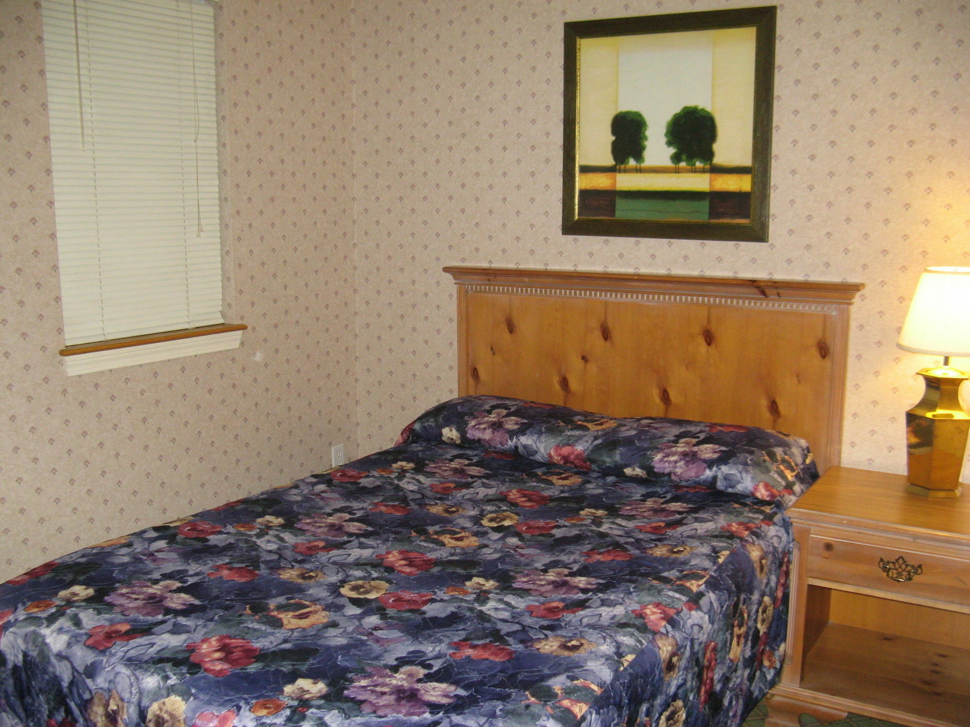 Handys Extended Stay Suites 콜체스터 외부 사진