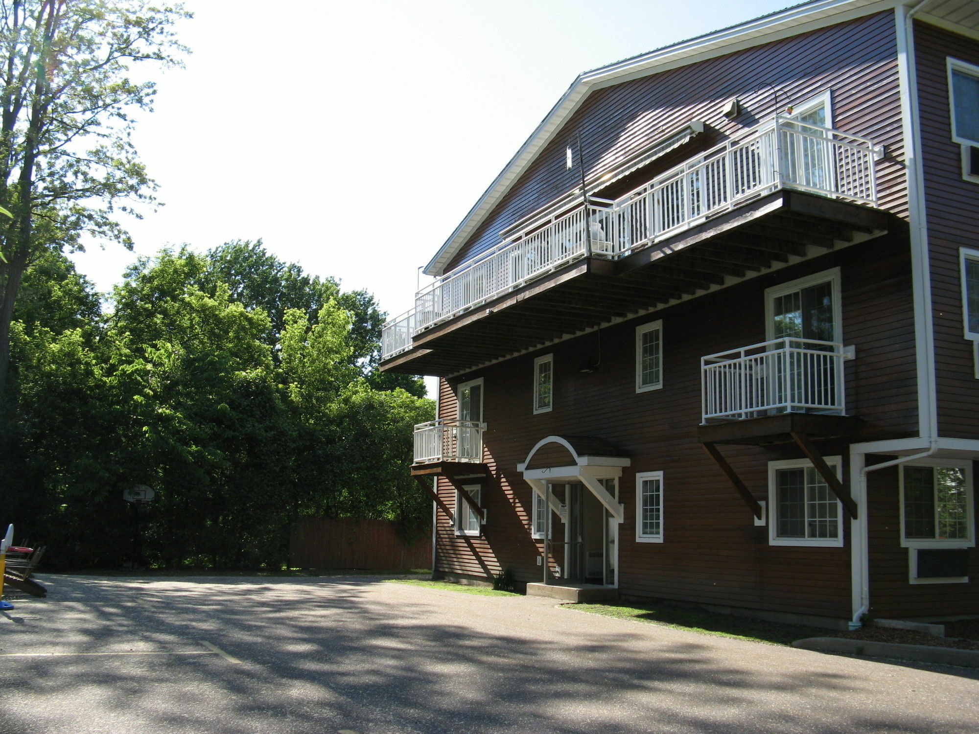 Handys Extended Stay Suites 콜체스터 외부 사진